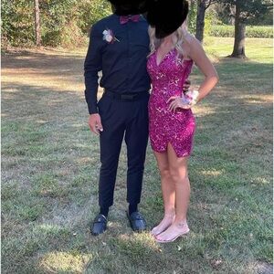 Primavera Short Homecoming Dress
Size 0